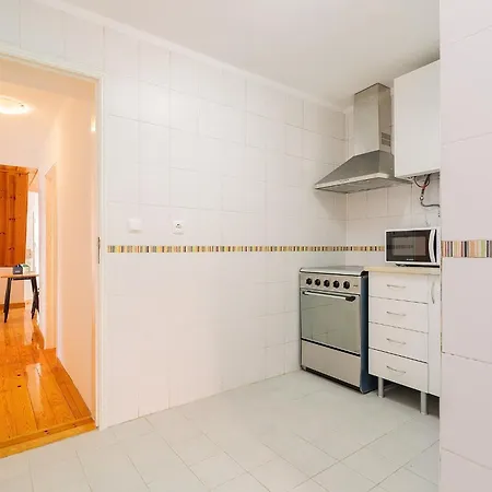 아파트 River View 1bdr In Alfama Close To Tram