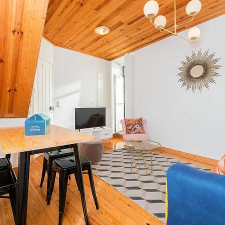 River View 1bdr In Alfama Close To Tram ליסבון